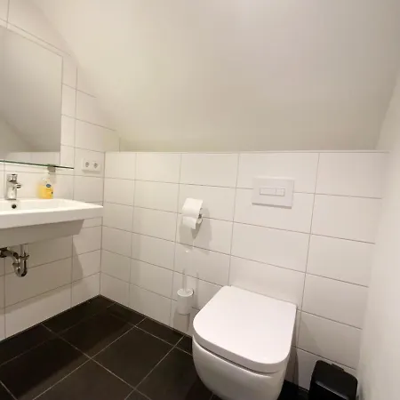 Apartment Colonial Cafe *